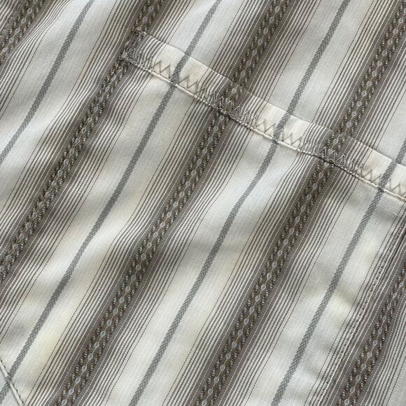 Kuhl Shirt Mens XL Brown Striped Cotton Blend Short Sleeve Button Front - Picture 3 of 16